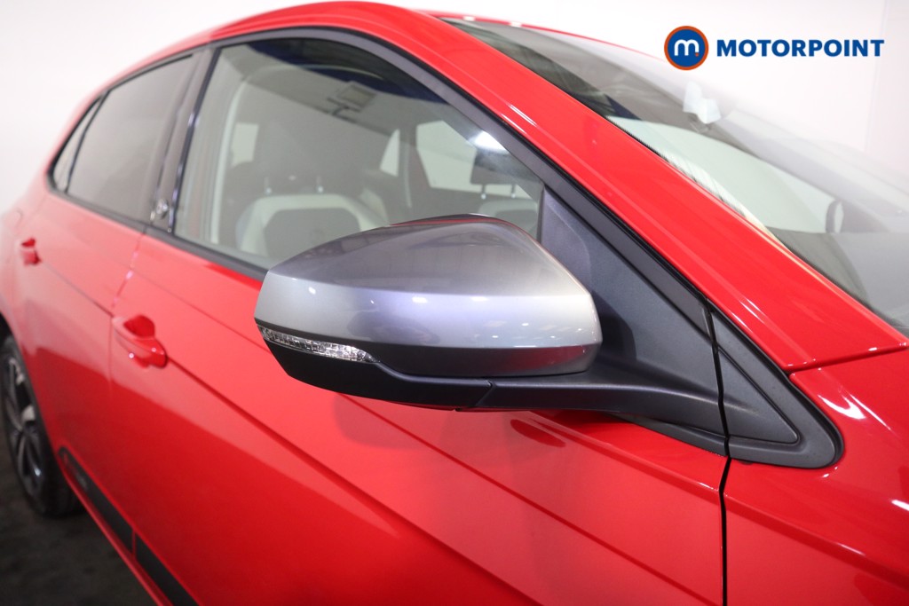 Volkswagen Polo Beats Manual Petrol Hatchback - Stock Number (1622125) - 29th supplementary image