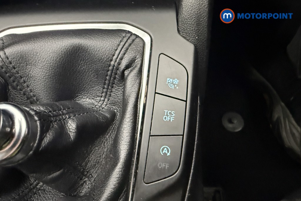 Ford Focus Zetec Manual Petrol Hatchback - Stock Number (1622585) - 14th supplementary image