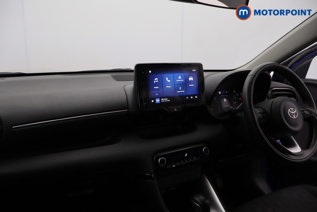 Toyota Yaris Icon Automatic Petrol-Electric Hybrid Hatchback - Stock Number (1622844) - 10th supplementary image