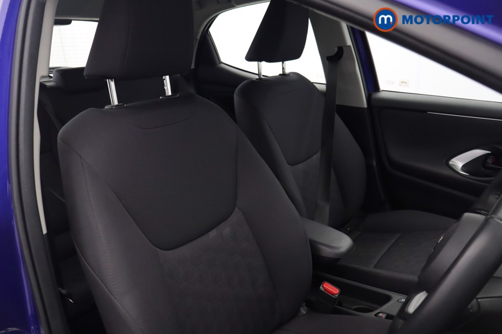 Toyota Yaris Icon Automatic Petrol-Electric Hybrid Hatchback - Stock Number (1622844) - 14th supplementary image