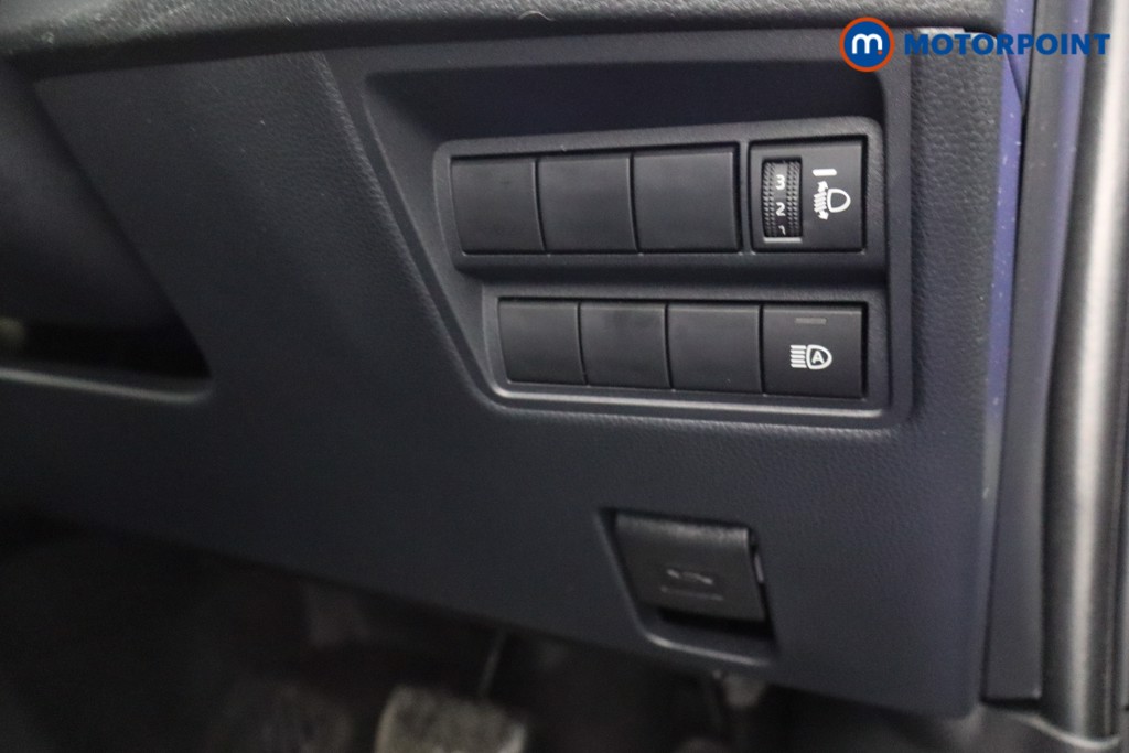 Toyota Yaris Icon Automatic Petrol-Electric Hybrid Hatchback - Stock Number (1622844) - 18th supplementary image