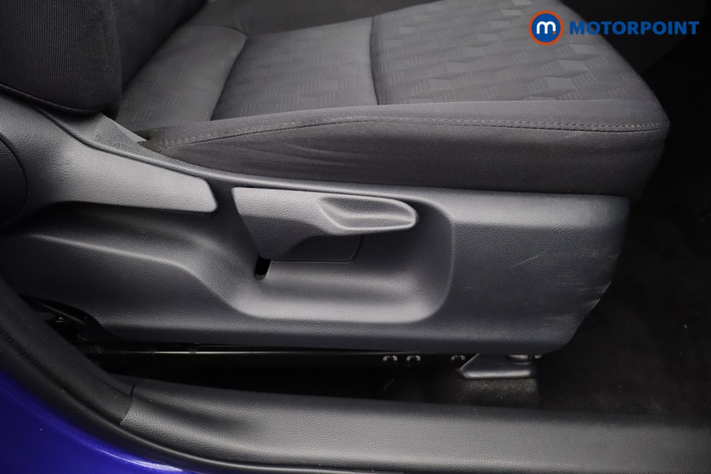 Toyota Yaris Icon Automatic Petrol-Electric Hybrid Hatchback - Stock Number (1622844) - 19th supplementary image