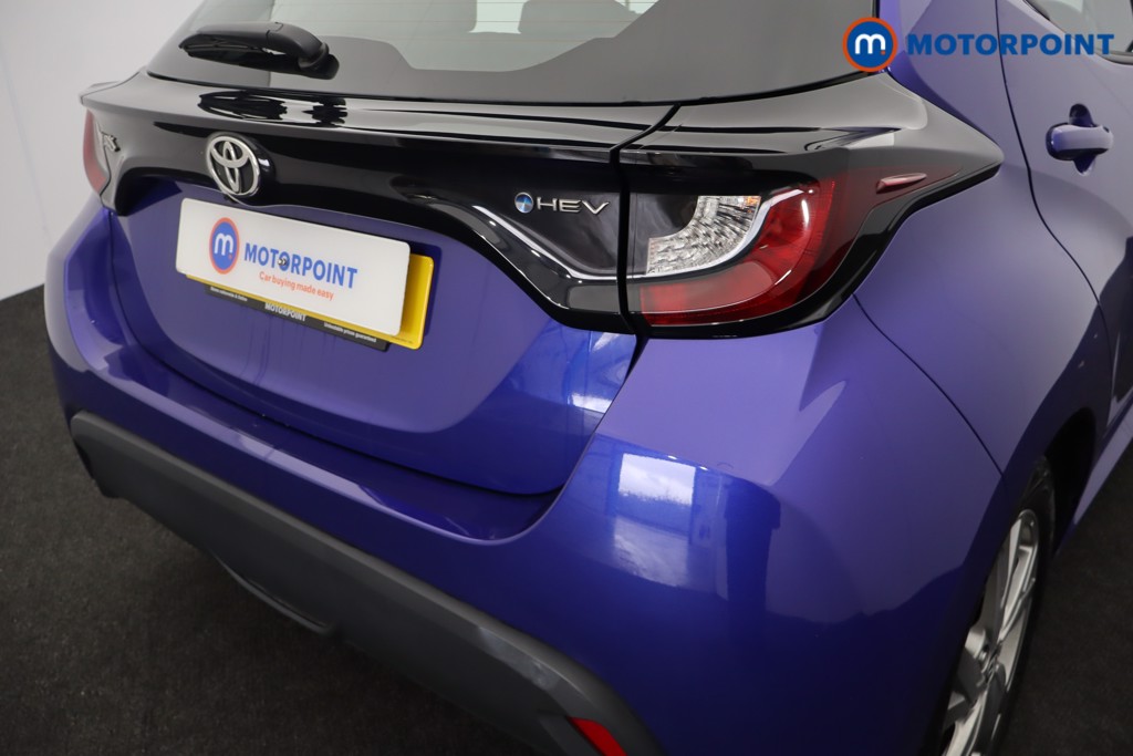 Toyota Yaris Icon Automatic Petrol-Electric Hybrid Hatchback - Stock Number (1622844) - 34th supplementary image