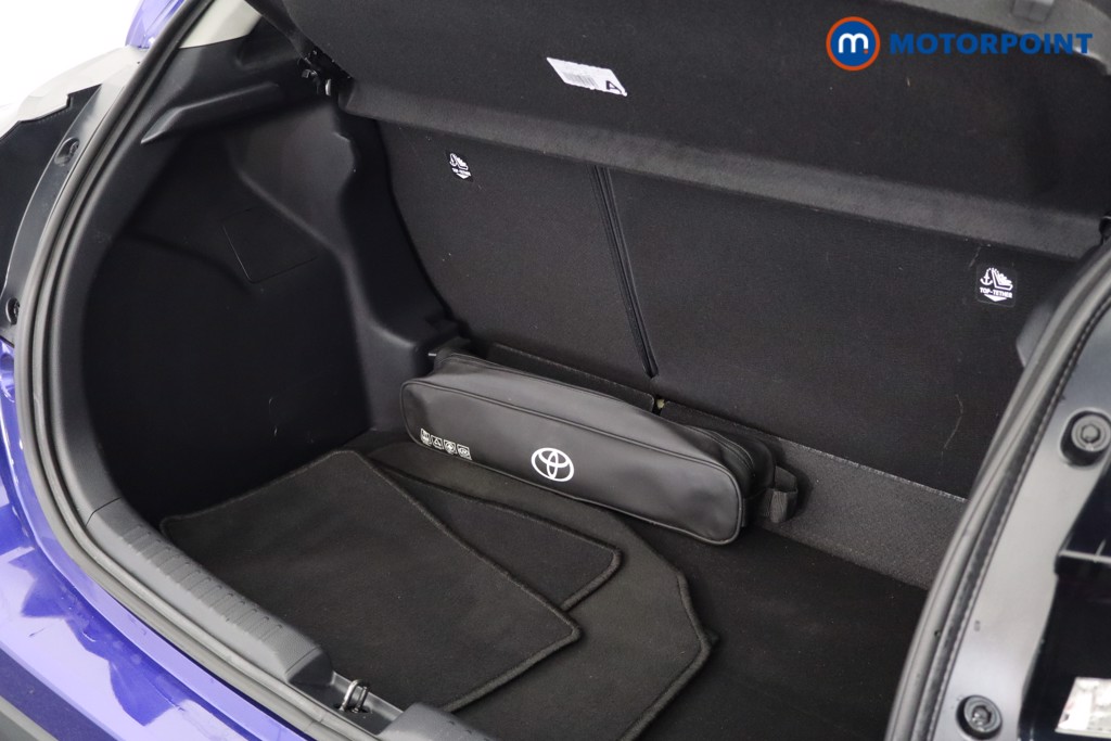 Toyota Yaris Icon Automatic Petrol-Electric Hybrid Hatchback - Stock Number (1622844) - 38th supplementary image