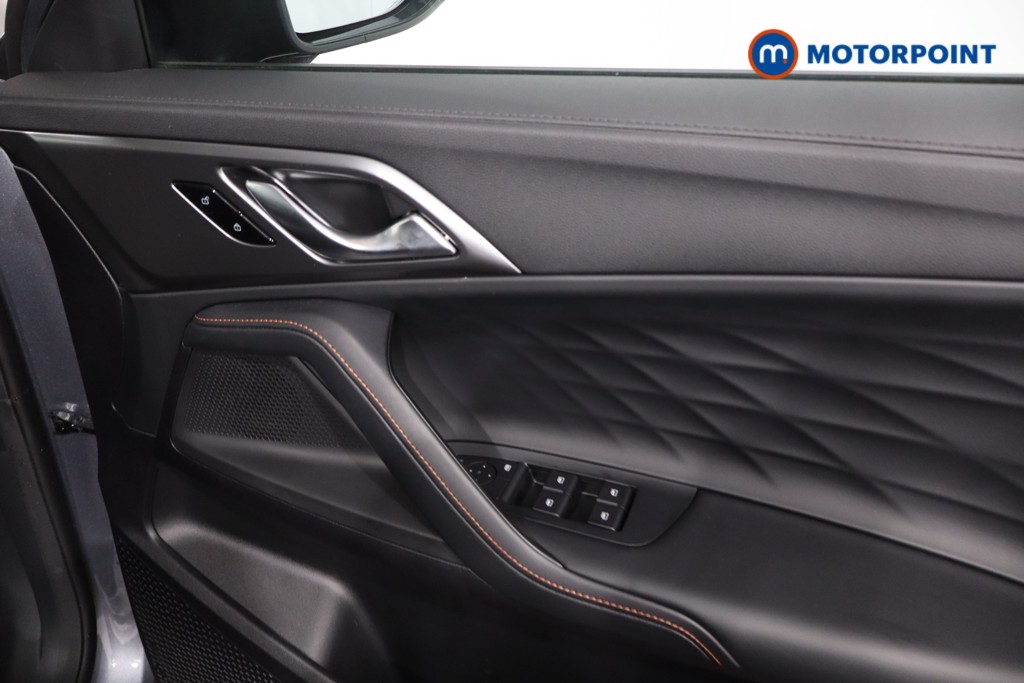 Mg Motor Uk HS SE Automatic Petrol-Electric Hybrid SUV - Stock Number (1622996) - 26th supplementary image