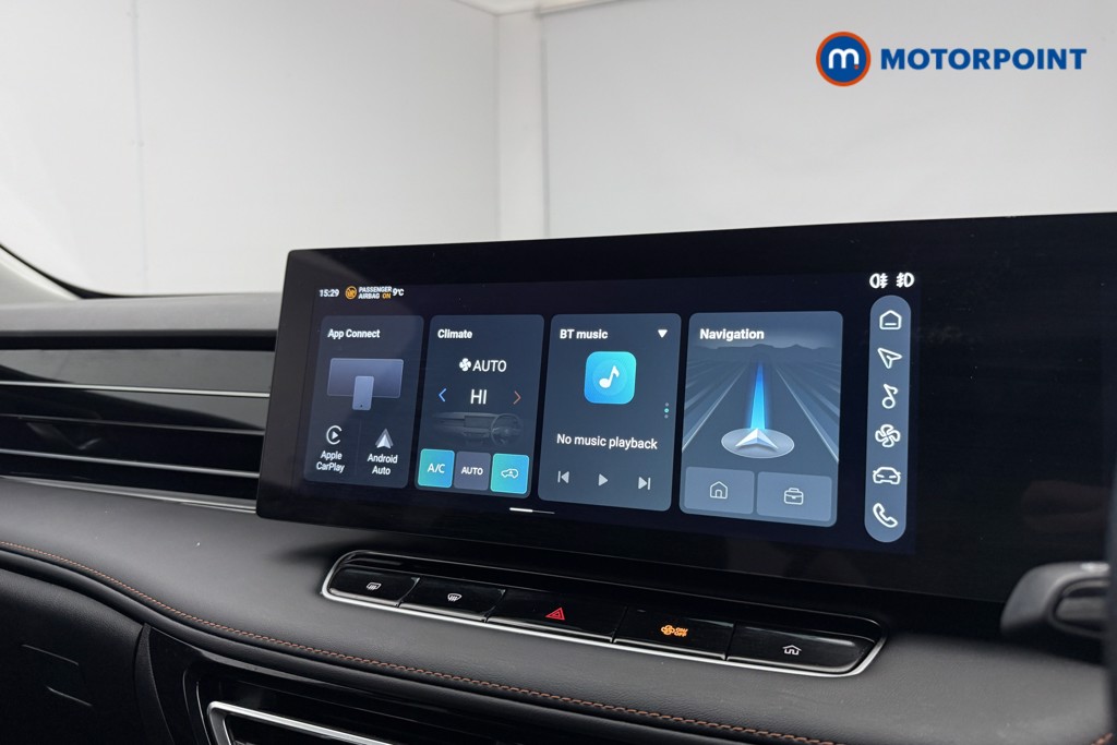 Mg Motor Uk HS SE Automatic Petrol-Electric Hybrid SUV - Stock Number (1623010) - 11th supplementary image