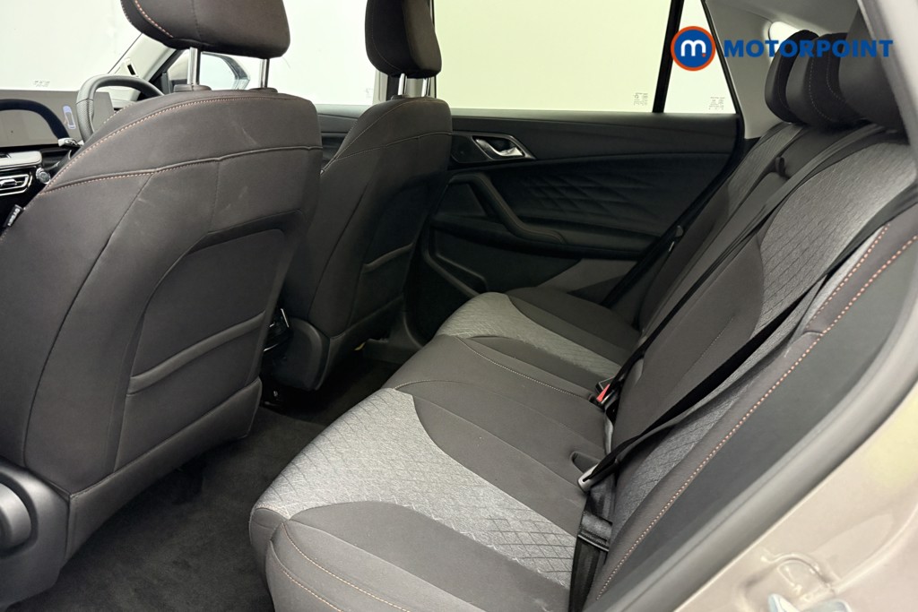 Mg Motor Uk HS SE Automatic Petrol-Electric Hybrid SUV - Stock Number (1623060) - 4th supplementary image