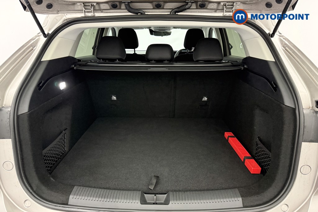 Mg Motor Uk HS SE Automatic Petrol-Electric Hybrid SUV - Stock Number (1623060) - 5th supplementary image