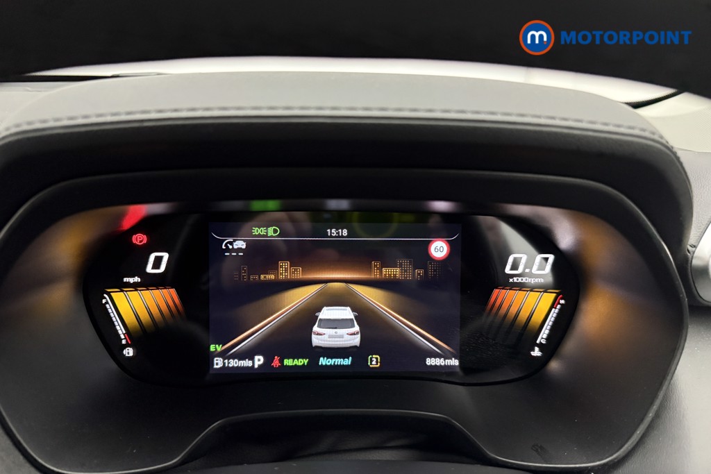 Mg Motor Uk ZS Trophy Automatic Petrol-Electric Hybrid SUV - Stock Number (1623156) - 6th supplementary image