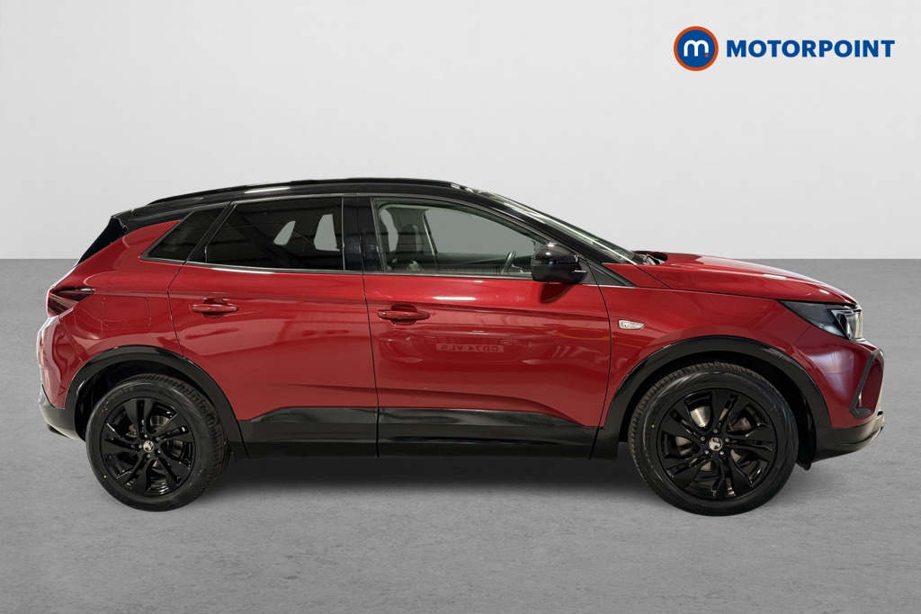 Vauxhall Grandland Gs Line Manual Petrol SUV - Stock Number (1623476) - Drivers side