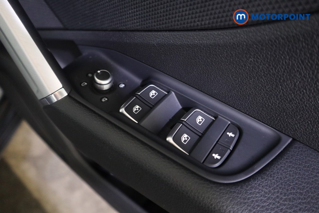 Audi Q2 S Line Automatic Petrol SUV - Stock Number (1623542) - 15th supplementary image