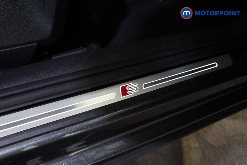 Audi Q2 S Line Automatic Petrol SUV - Stock Number (1623542) - 17th supplementary image