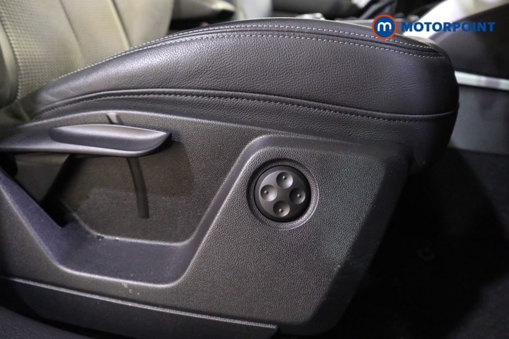 Audi Q2 S Line Automatic Petrol SUV - Stock Number (1623542) - 18th supplementary image