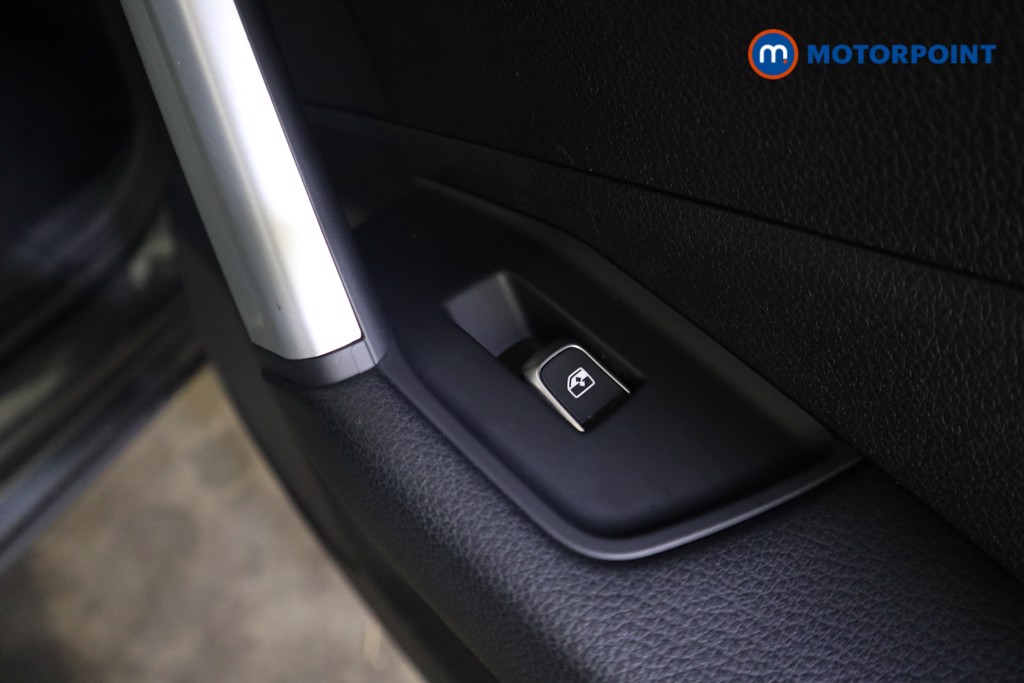 Audi Q2 S Line Automatic Petrol SUV - Stock Number (1623542) - 23rd supplementary image