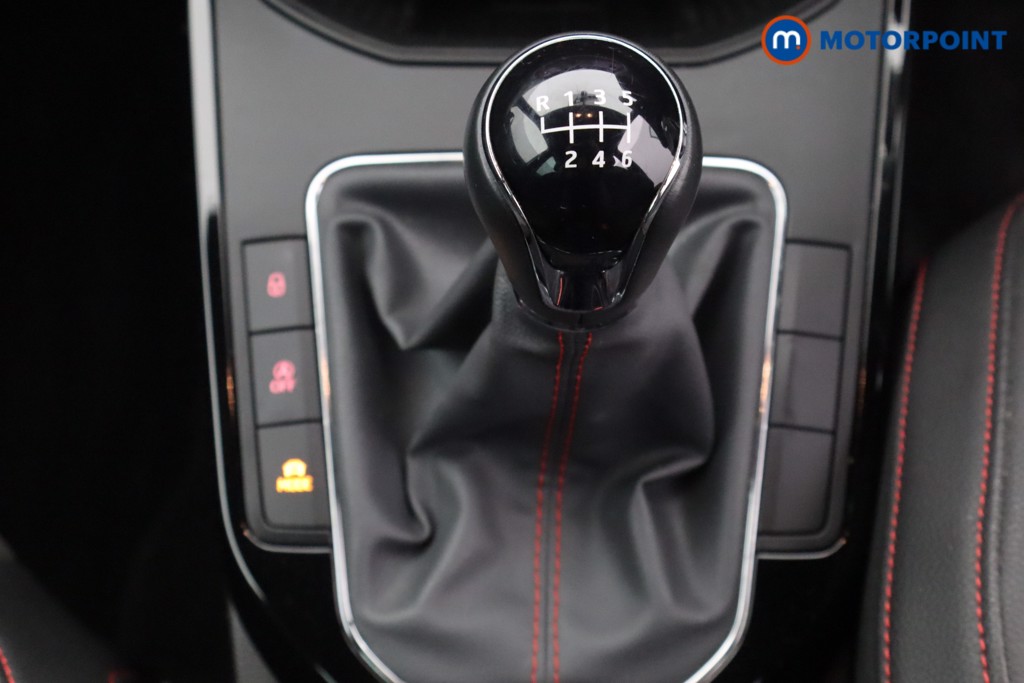 Seat Arona Fr Sport Manual Petrol SUV - Stock Number (1623789) - 4th supplementary image