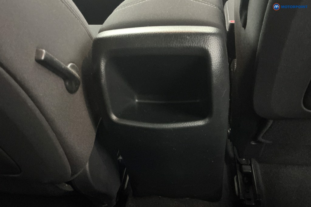 Nissan Qashqai N-Connecta Manual Petrol SUV - Stock Number (1623865) - 13th supplementary image