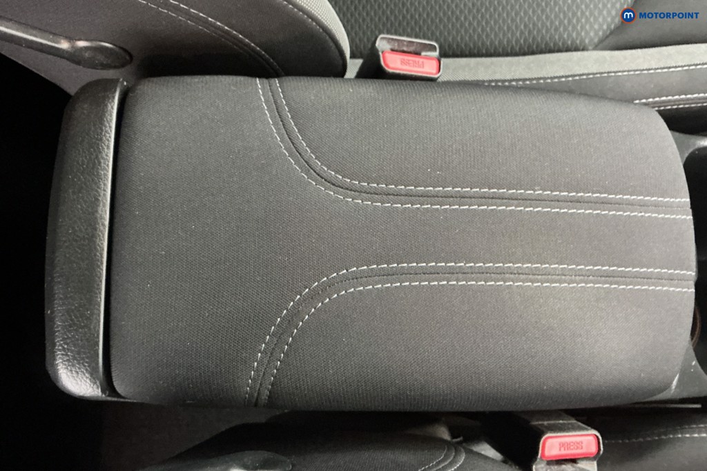 Nissan Qashqai N-Connecta Manual Petrol SUV - Stock Number (1623865) - 14th supplementary image