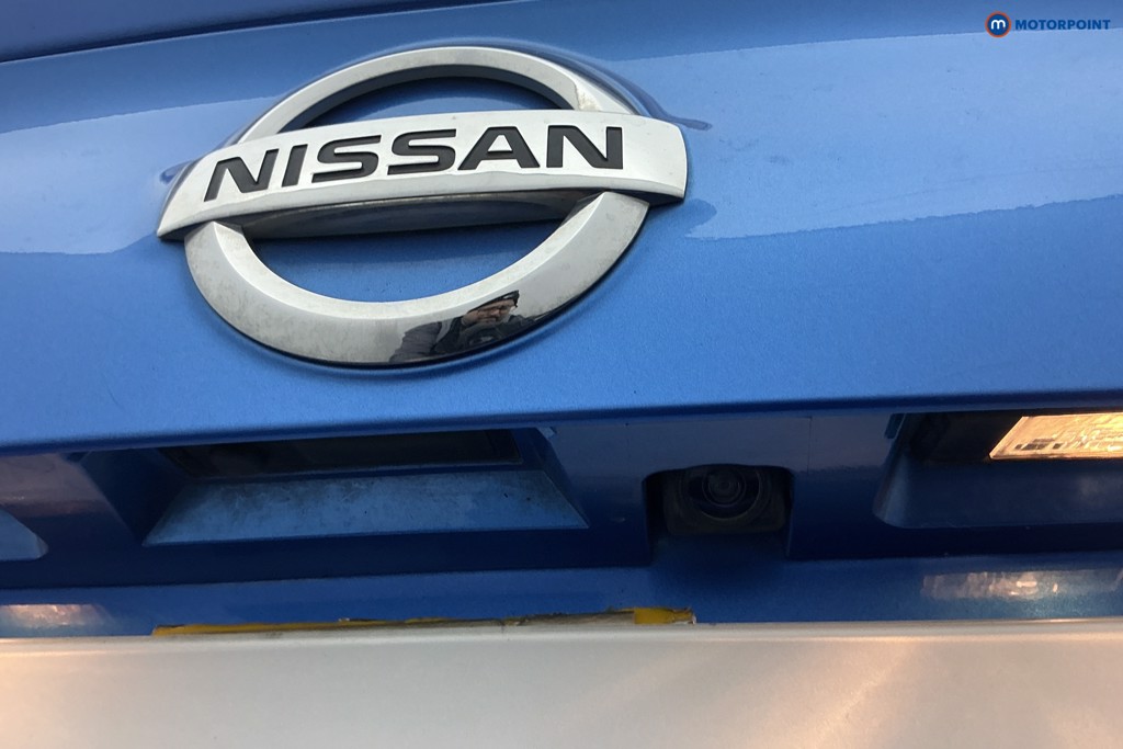 Nissan Qashqai N-Connecta Manual Petrol SUV - Stock Number (1623865) - 37th supplementary image