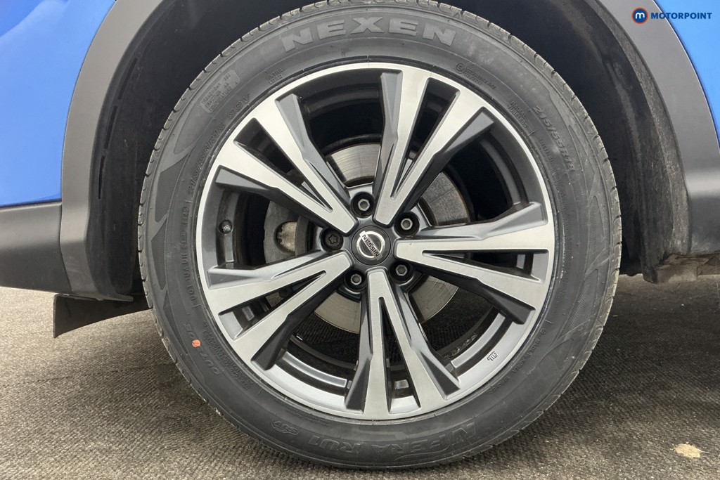 Nissan Qashqai N-Connecta Manual Petrol SUV - Stock Number (1623865) - 39th supplementary image