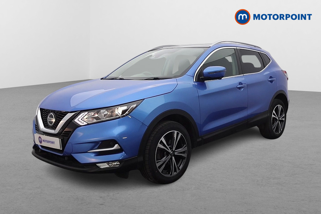 Nissan Qashqai N-Connecta Manual Petrol SUV - Stock Number (1623865) - Passenger side front corner