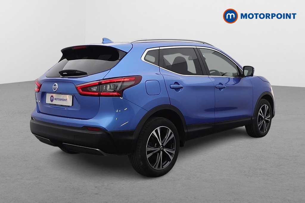 Nissan Qashqai N-Connecta Manual Petrol SUV - Stock Number (1623865) - Drivers side rear corner