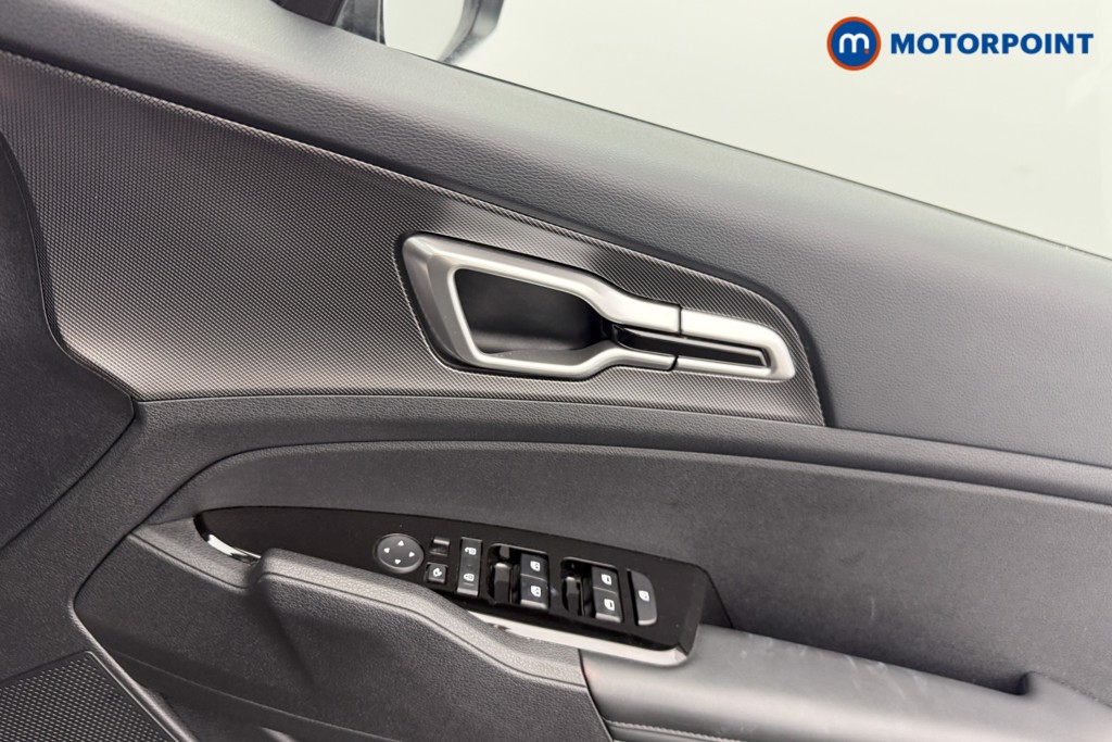 KIA Sportage 3 Automatic Petrol-Electric Hybrid SUV - Stock Number (1624139) - 11th supplementary image