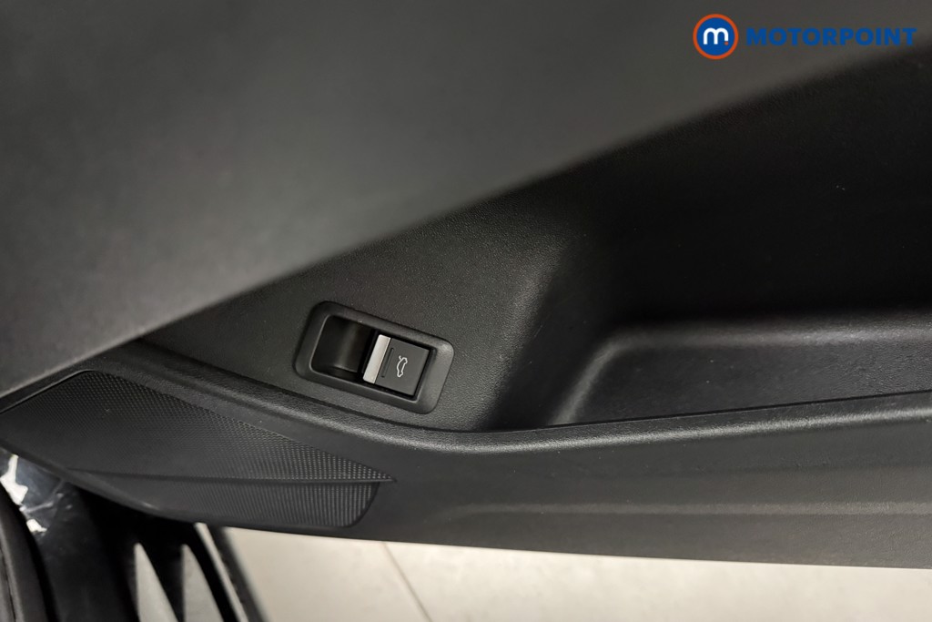 Audi Q4 Sport Automatic Electric SUV - Stock Number (1624252) - 24th supplementary image