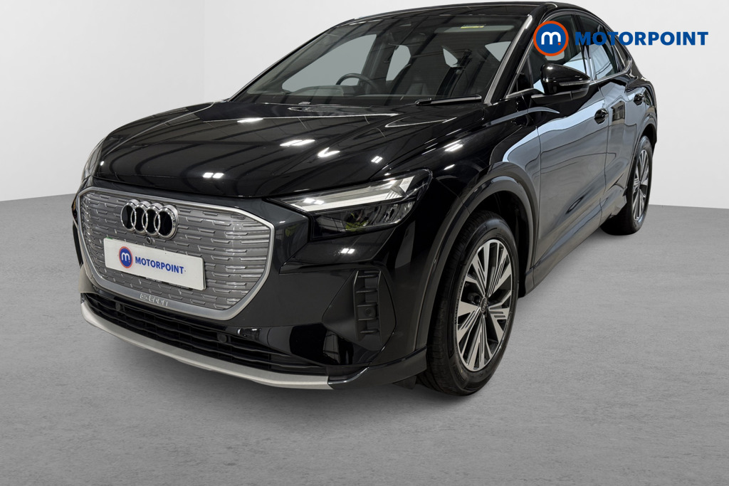 Audi Q4 Sport Automatic Electric SUV - Stock Number (1624252) - Passenger side front corner