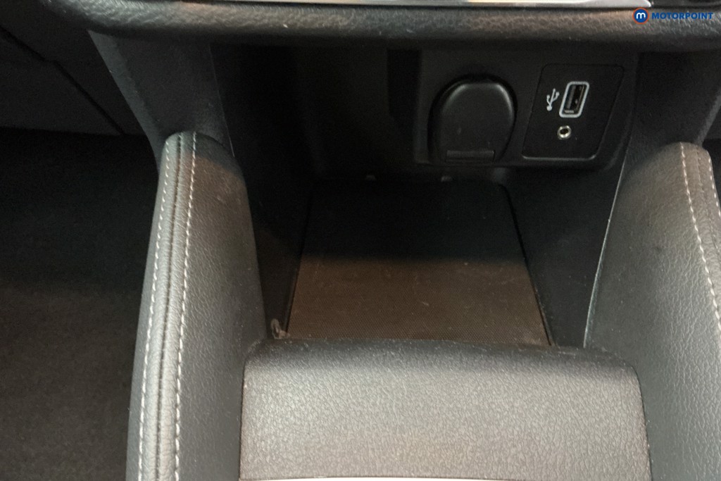 Nissan Micra Acenta Manual Petrol Hatchback - Stock Number (1624475) - 16th supplementary image