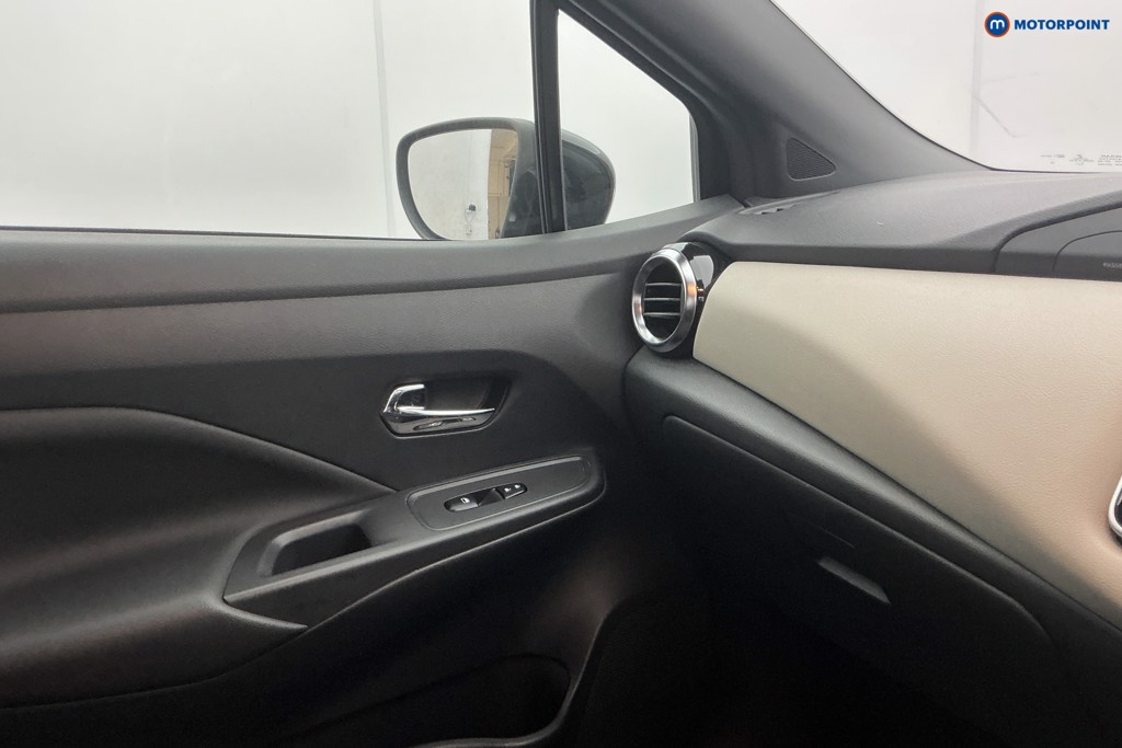 Nissan Micra Acenta Manual Petrol Hatchback - Stock Number (1624475) - 19th supplementary image