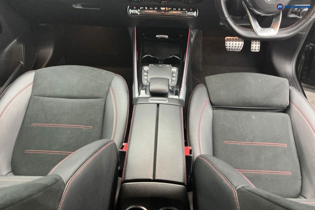 Mercedes-Benz GLB Amg Line Automatic Diesel SUV - Stock Number (1624554) - 13th supplementary image