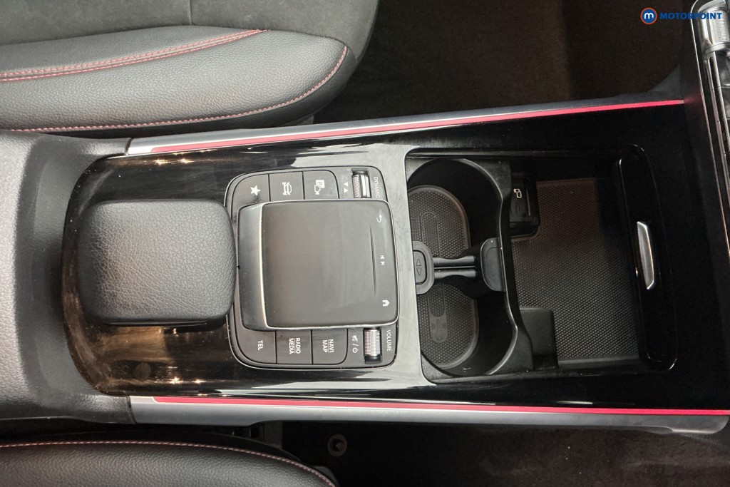 Mercedes-Benz GLB Amg Line Automatic Diesel SUV - Stock Number (1624554) - 18th supplementary image