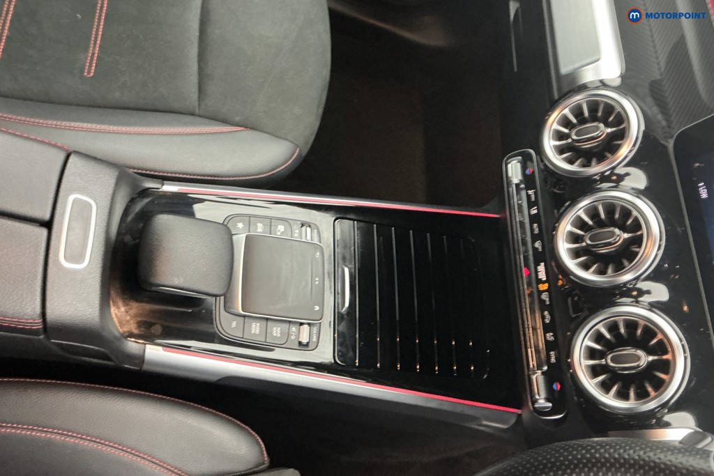 Mercedes-Benz GLB Amg Line Automatic Diesel SUV - Stock Number (1624554) - 22nd supplementary image