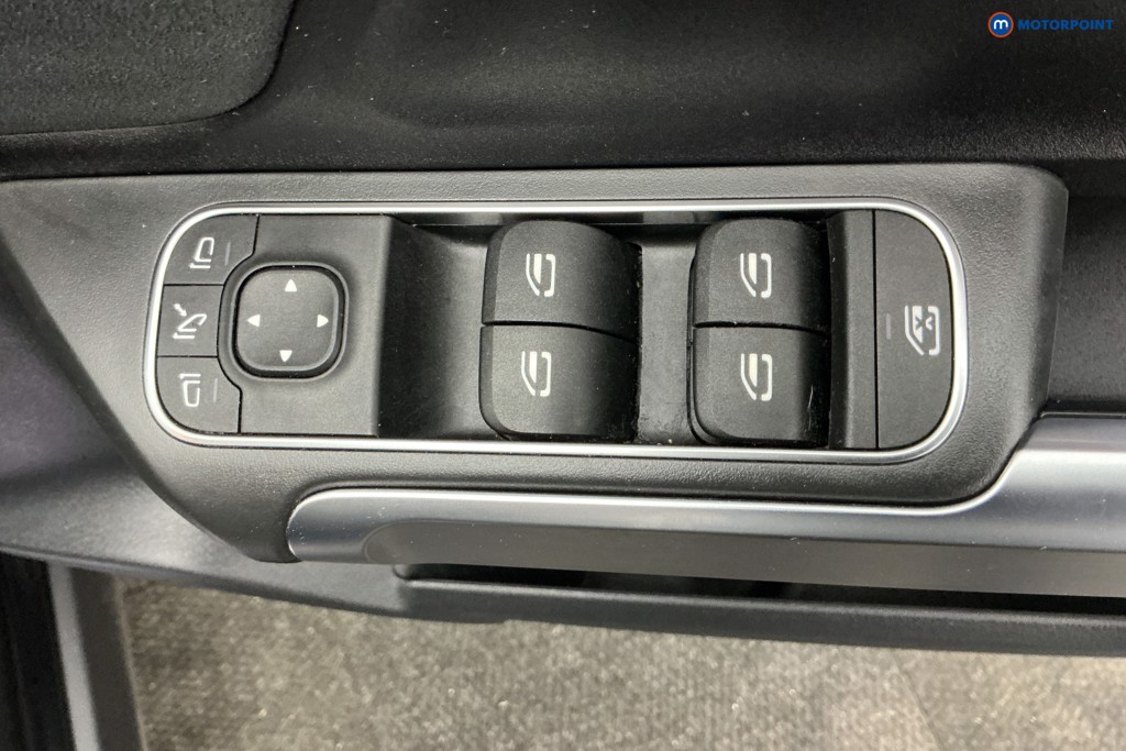 Mercedes-Benz GLB Amg Line Automatic Diesel SUV - Stock Number (1624554) - 29th supplementary image