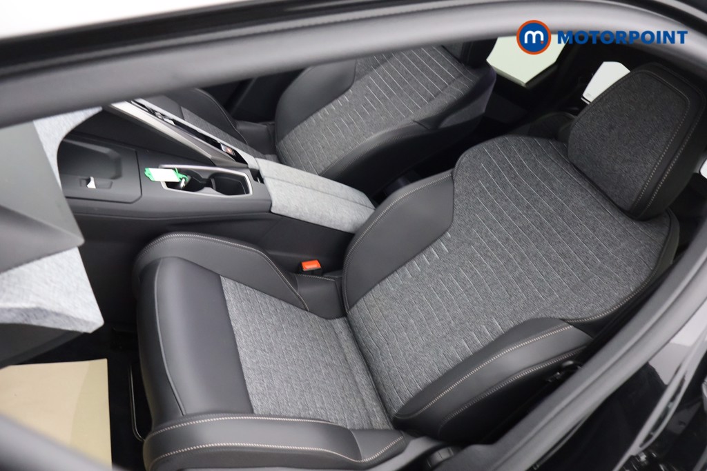 Peugeot 5008 Allure Automatic Petrol SUV - Stock Number (1624698) - 32nd supplementary image