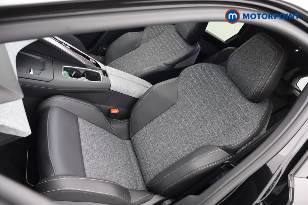 Peugeot 5008 Allure Automatic Petrol SUV - Stock Number (1624705) - 32nd supplementary image