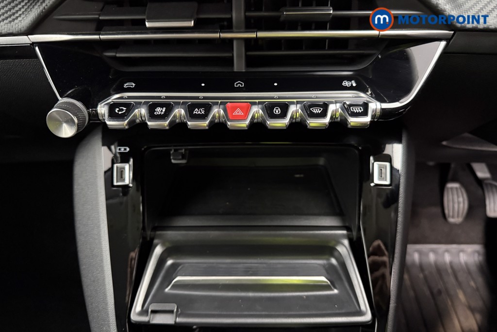 Peugeot 208 Allure Manual Petrol Hatchback - Stock Number (1624758) - 13th supplementary image