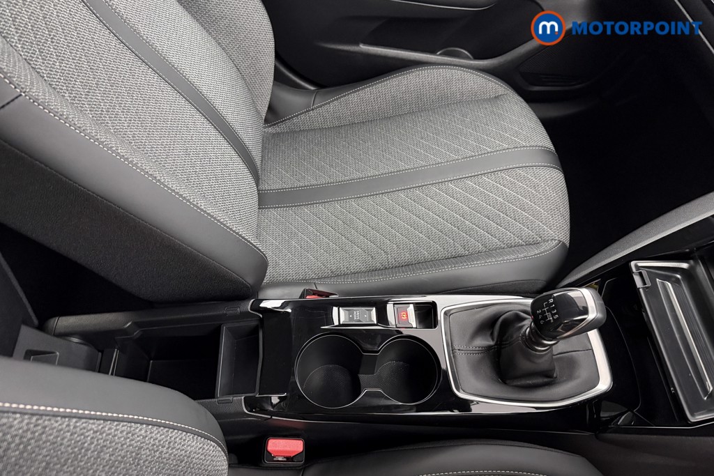 Peugeot 208 Allure Manual Petrol Hatchback - Stock Number (1624758) - 14th supplementary image