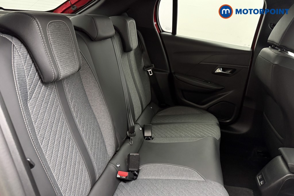 Peugeot 208 Allure Manual Petrol Hatchback - Stock Number (1624758) - 21st supplementary image
