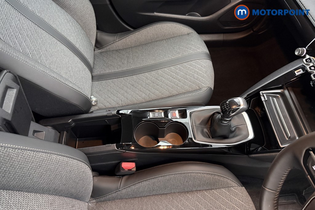 Peugeot 208 Allure Manual Petrol Hatchback - Stock Number (1624775) - 12th supplementary image