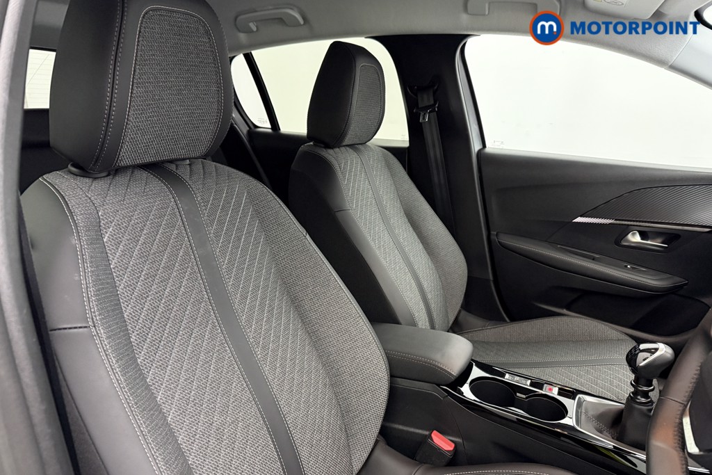 Peugeot 208 Allure Manual Petrol Hatchback - Stock Number (1624775) - 14th supplementary image