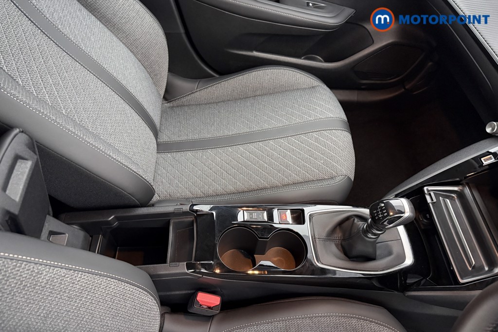 Peugeot 208 Allure Manual Petrol Hatchback - Stock Number (1624846) - 11th supplementary image