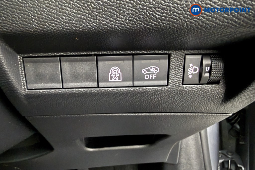 Peugeot 208 Allure Manual Petrol Hatchback - Stock Number (1624858) - 6th supplementary image
