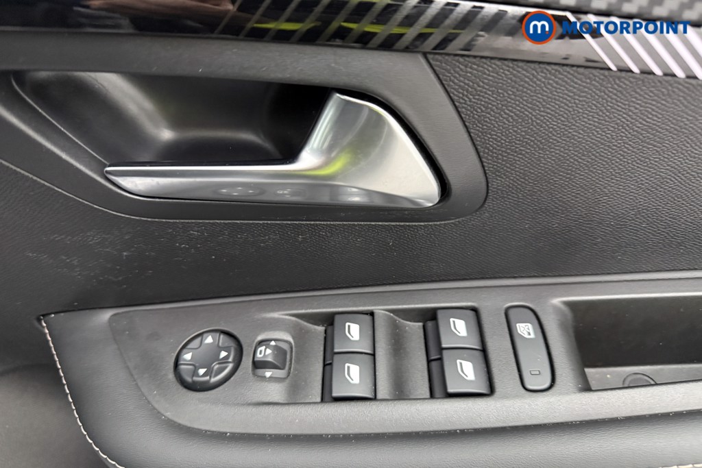 Peugeot 208 Allure Manual Petrol Hatchback - Stock Number (1624858) - 17th supplementary image