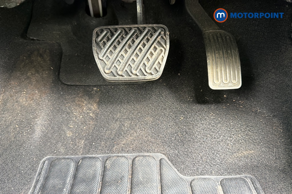 Nissan Juke Bose Personal Edition Automatic Petrol SUV - Stock Number (1624937) - 24th supplementary image