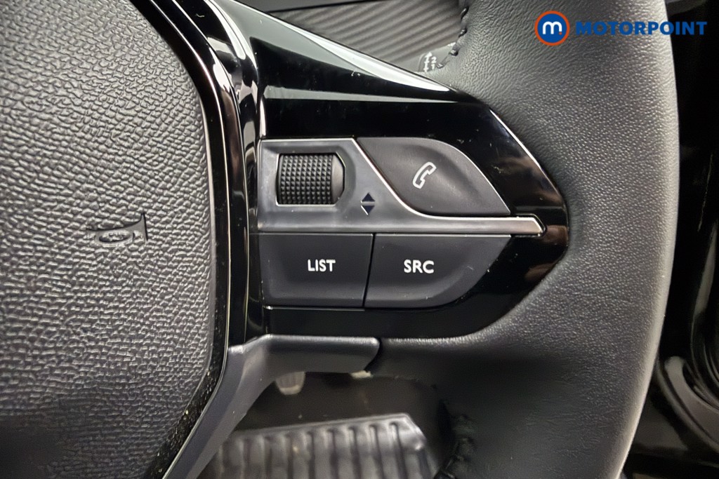 Peugeot 2008 Allure Manual Petrol SUV - Stock Number (1624954) - 4th supplementary image