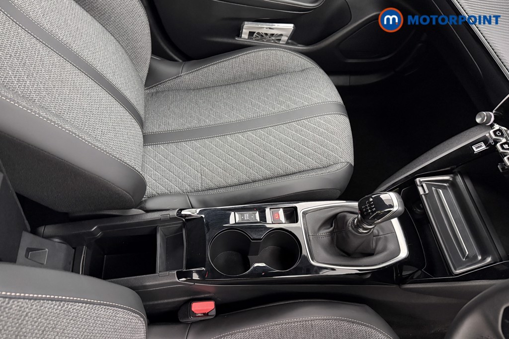 Peugeot 2008 Allure Manual Petrol SUV - Stock Number (1624954) - 12th supplementary image