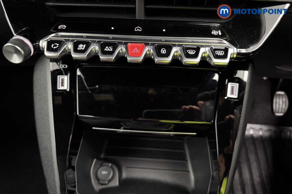 Peugeot 2008 Allure Manual Petrol SUV - Stock Number (1624961) - 15th supplementary image