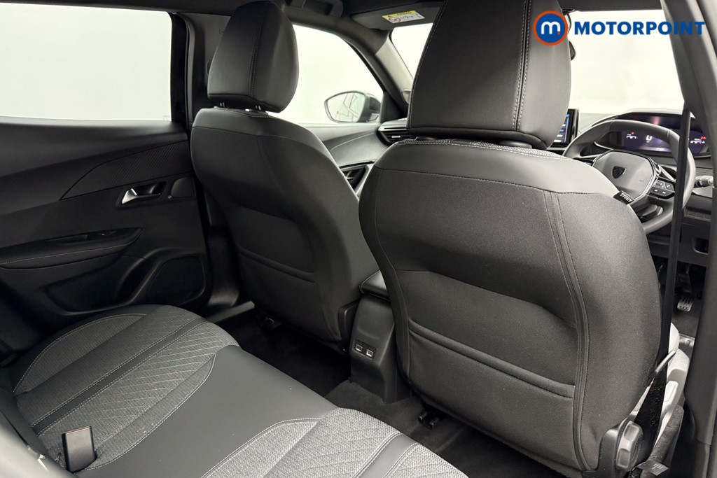 Peugeot 2008 Allure Manual Petrol SUV - Stock Number (1624961) - 21st supplementary image