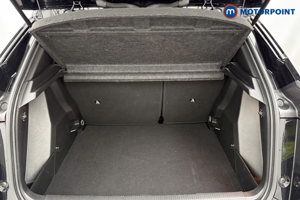 Peugeot 2008 Allure Manual Petrol SUV - Stock Number (1624961) - 23rd supplementary image